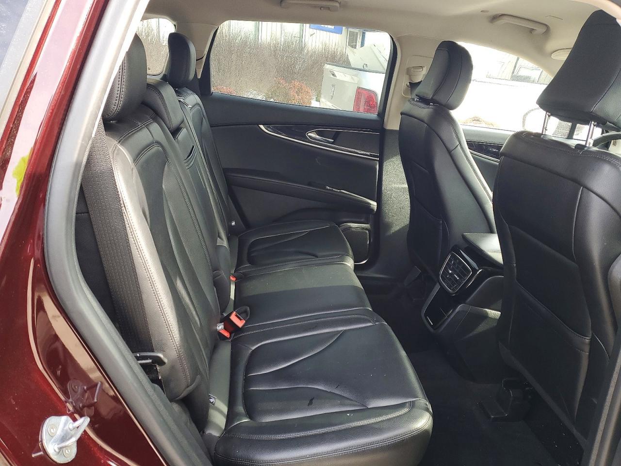 2023 Lincoln Townhouse Nautilus - zdjęcie 11