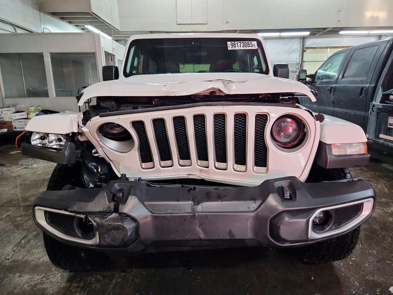 2021 Jeep Wrangler Unlimited Sahara - zdjęcie 5