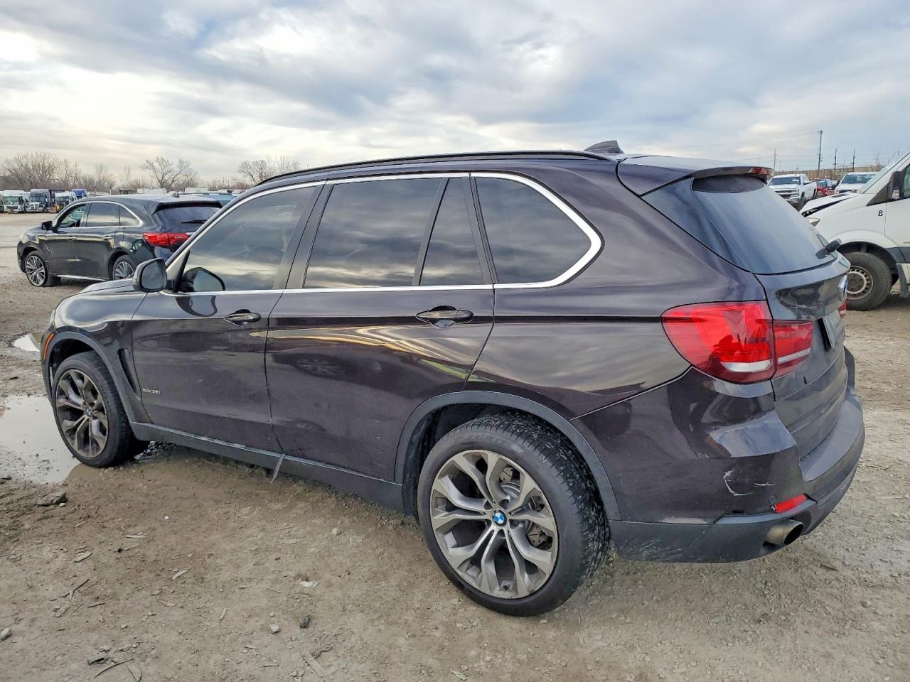 2015 BMW X5 xDrive35I - zdjęcie 2