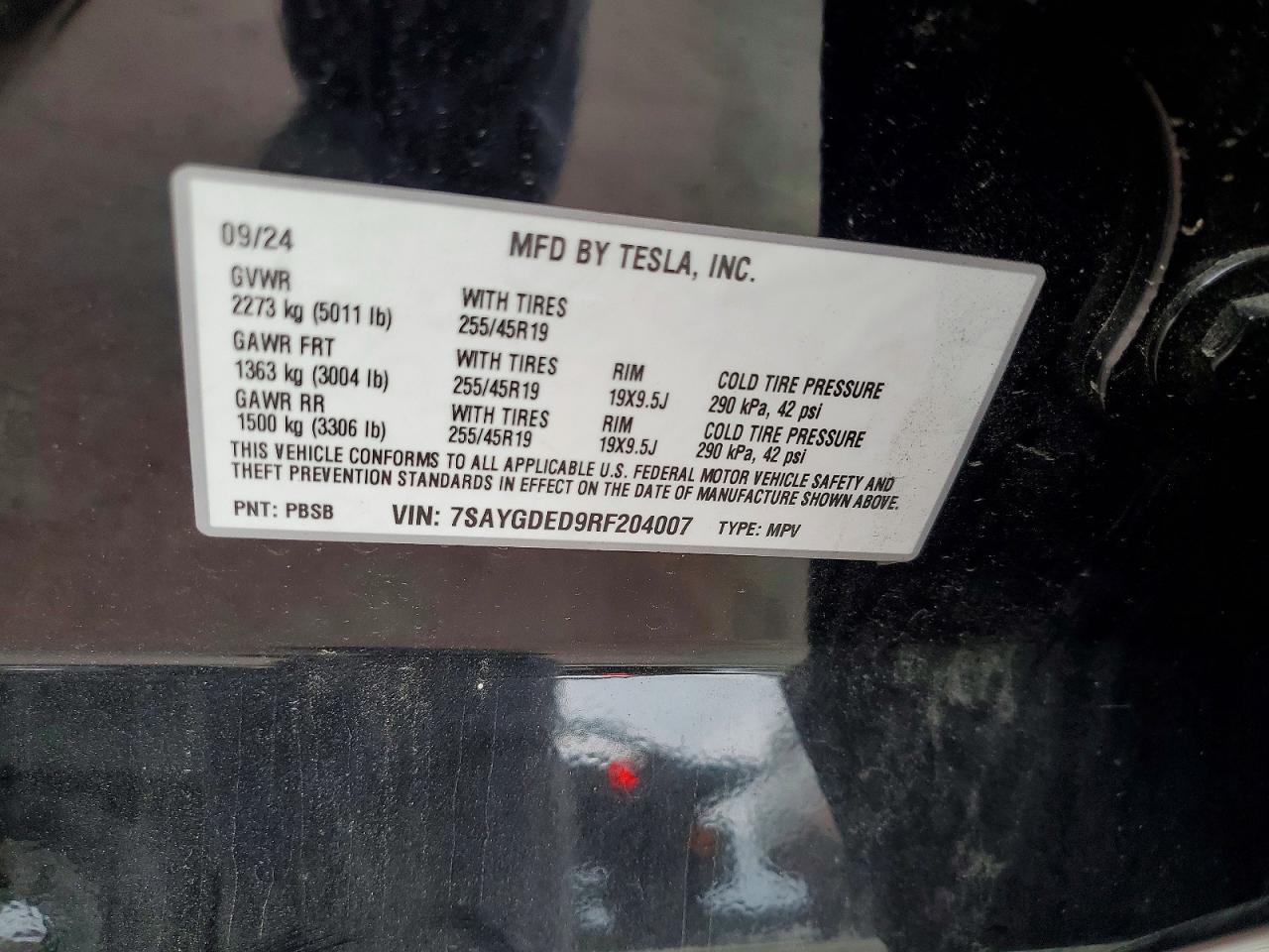 2024 Tesla Model Y - zdjęcie 14