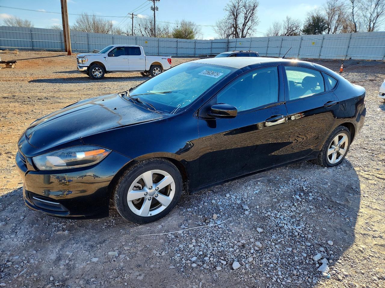 2016 Dodge Dart Sxt - zdjęcie główne