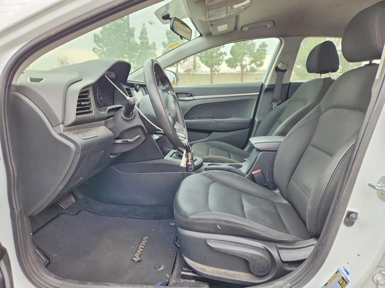 2019 Hyundai Elantra Se - zdjęcie 7