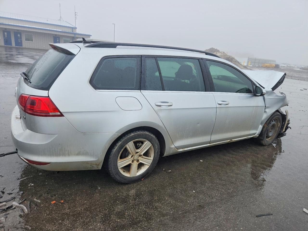 2015 Volkswagen Golf Sportwagen Tdi S - zdjęcie 3