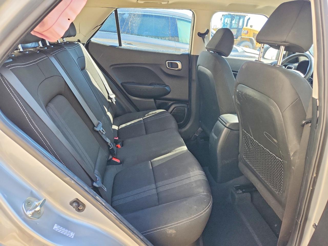 2022 Hyundai Venue Sel - zdjęcie 10