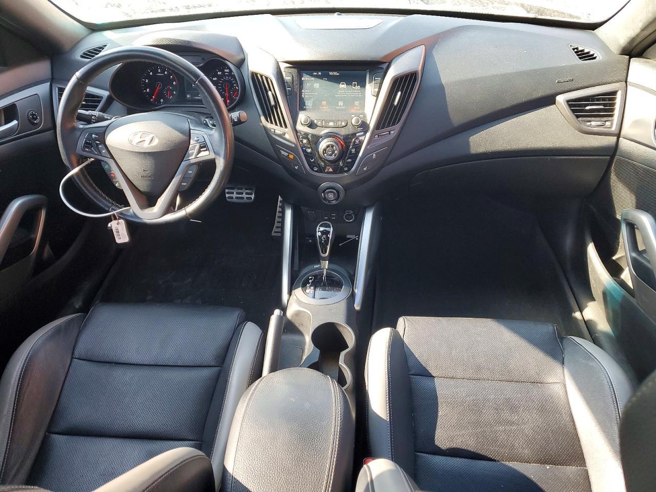 2017 Hyundai Veloster Turbo - zdjęcie 8