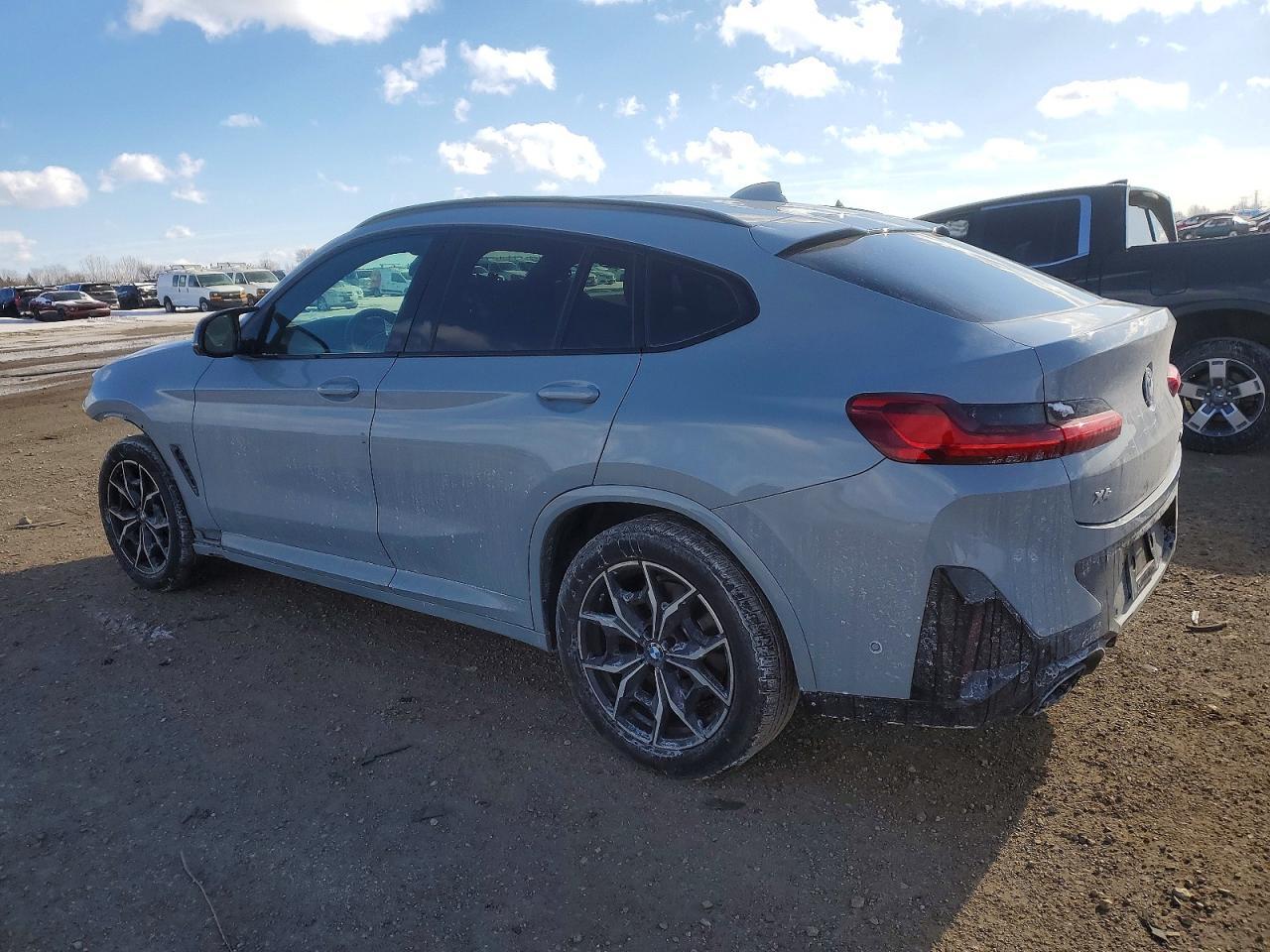 2022 BMW X4 M40I - zdjęcie 2