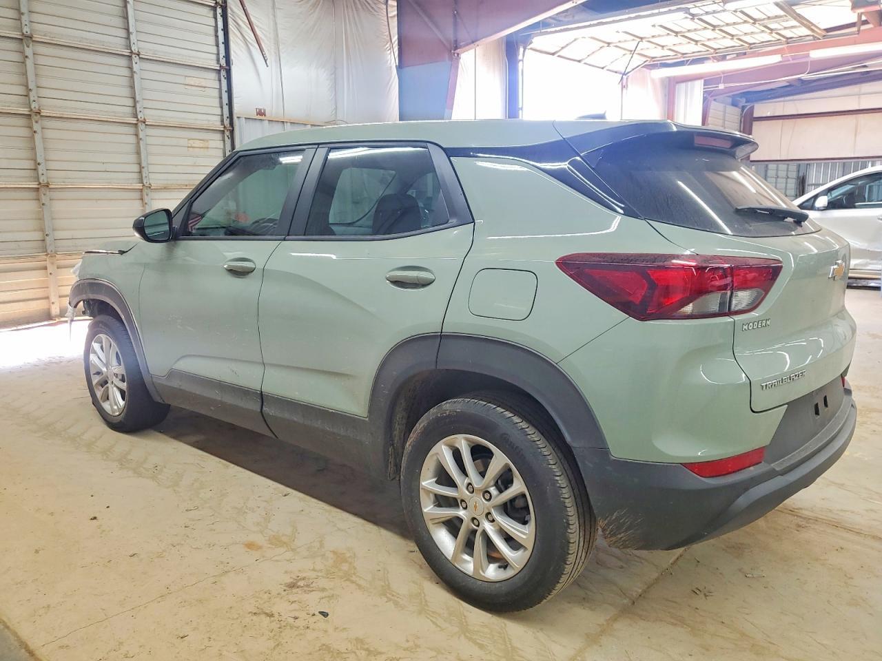 2025 Chevrolet Trailblazer Ls - zdjęcie 2