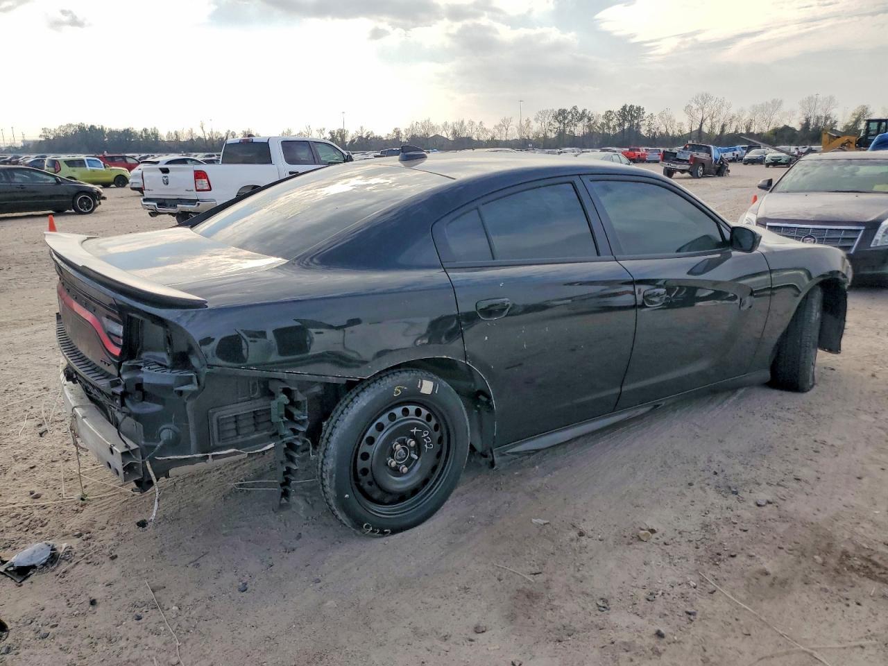 2022 Dodge Charger Gt - zdjęcie 3