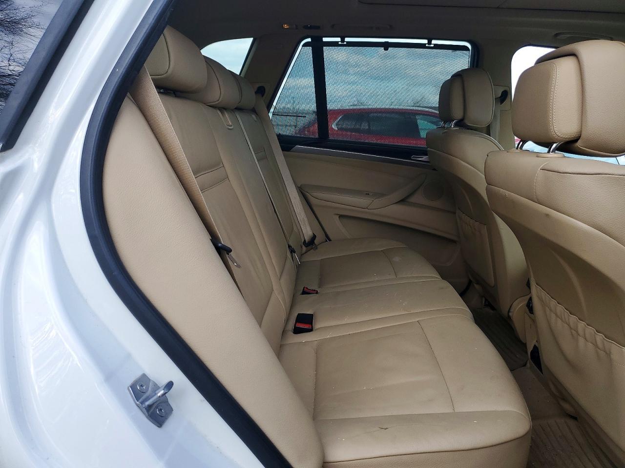 2013 BMW X5 xDrive35I - zdjęcie 10