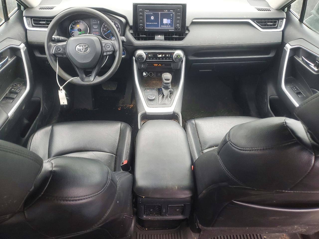 2020 Toyota Rav4 Xle - zdjęcie 8