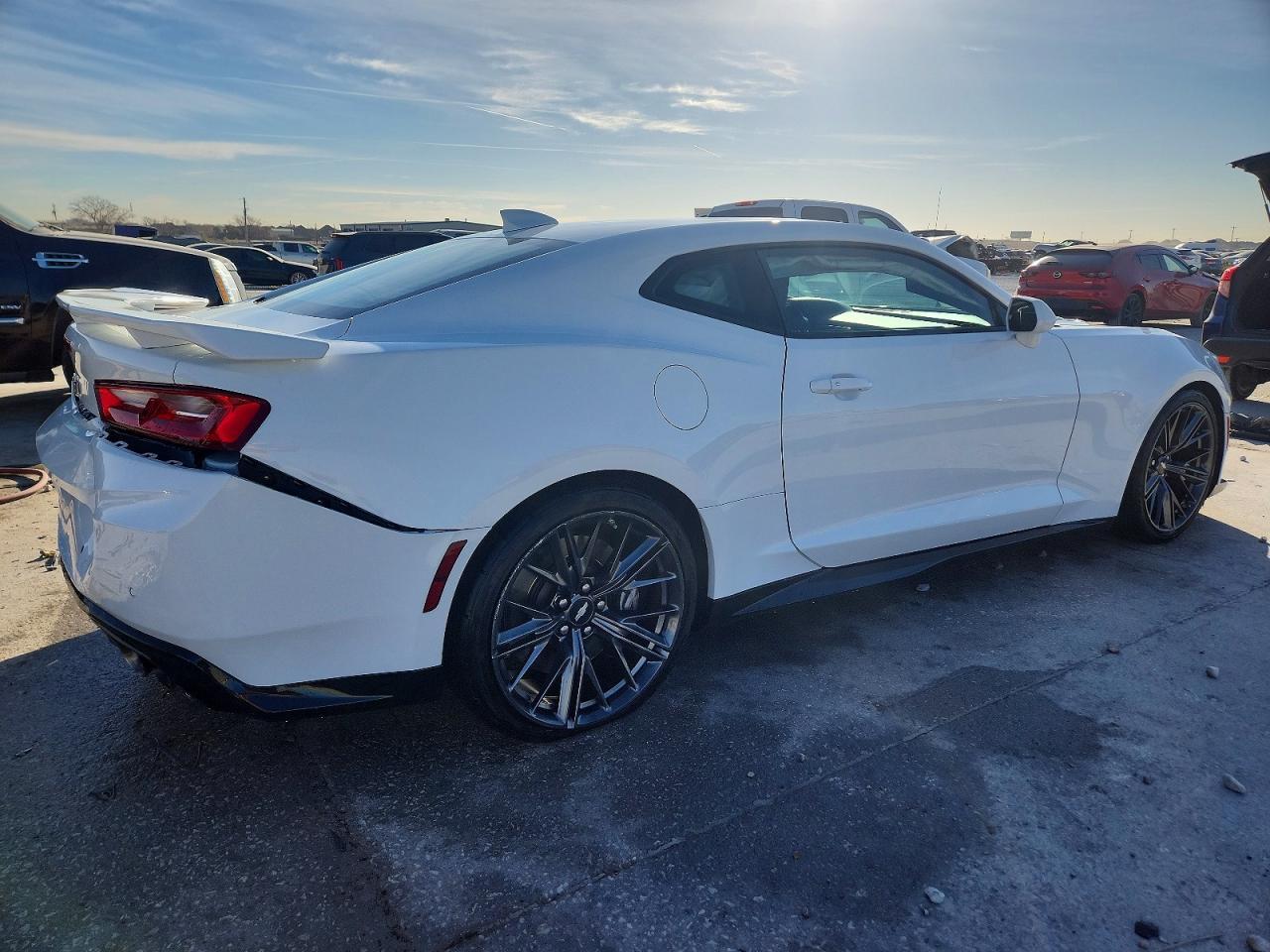 2018 Chevrolet Camaro Zl1 - zdjęcie 3
