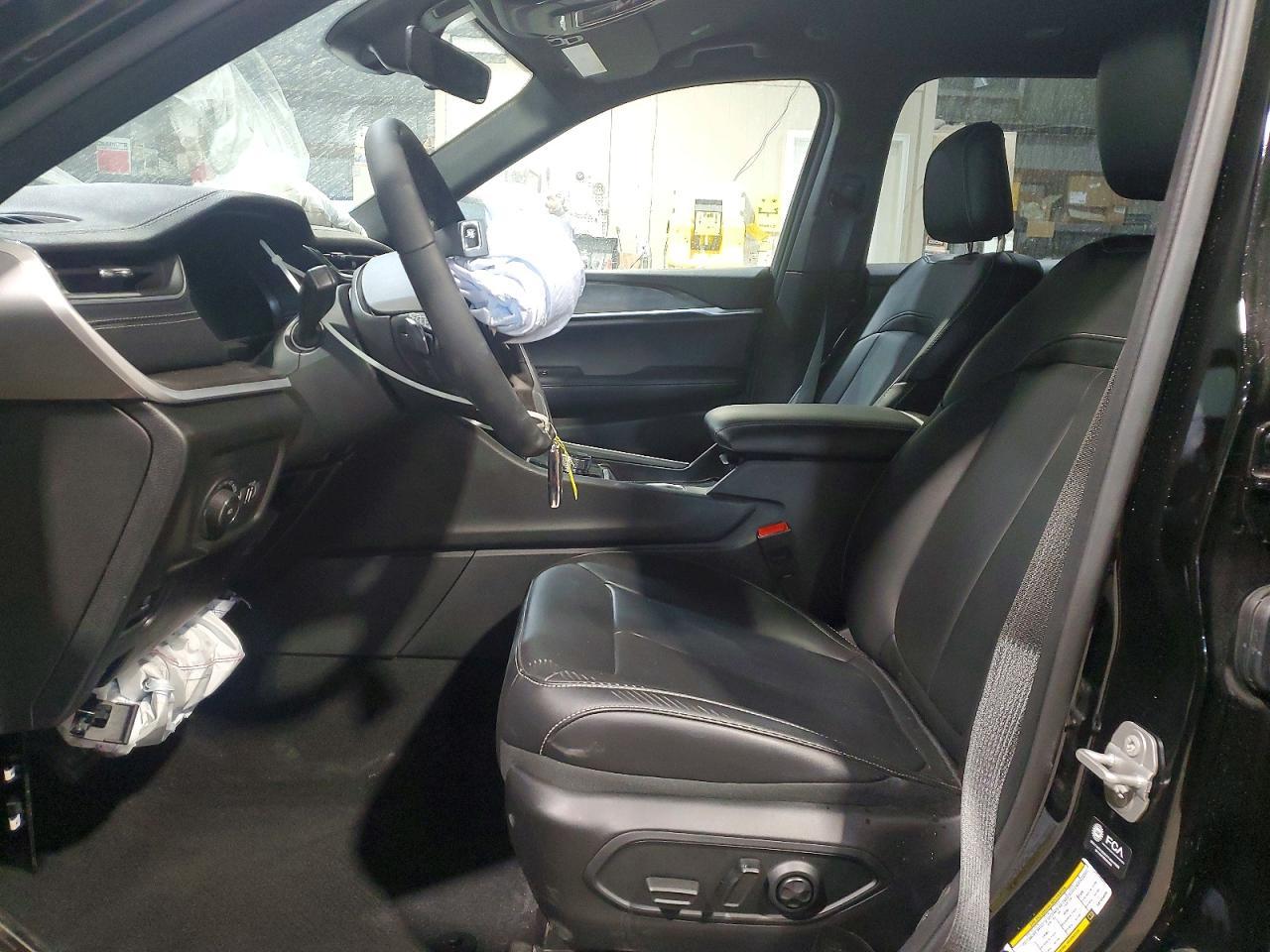 2025 Jeep Grand Cherokee L Limited - zdjęcie 7