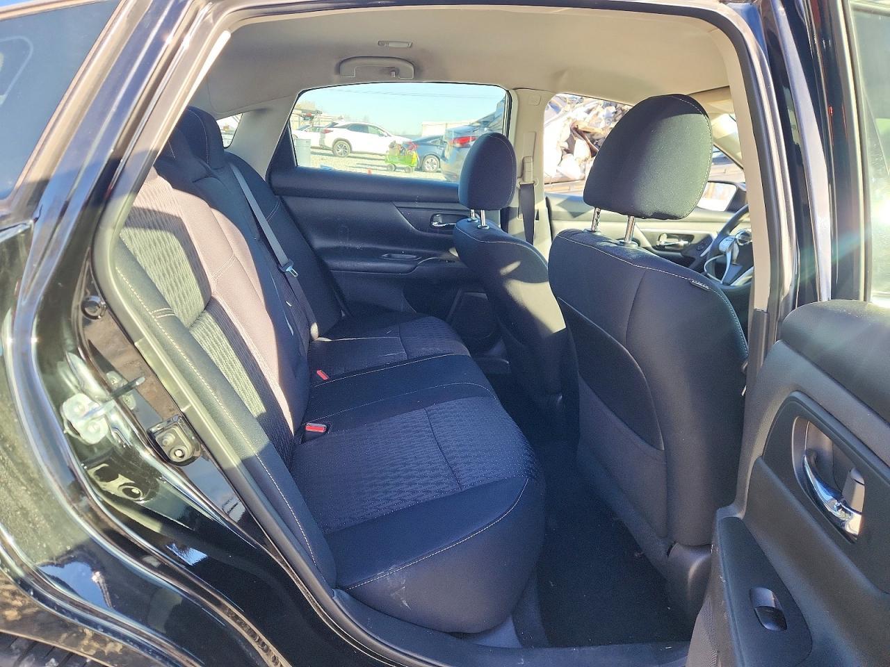 2017 Nissan Altima 2.5 - zdjęcie 10
