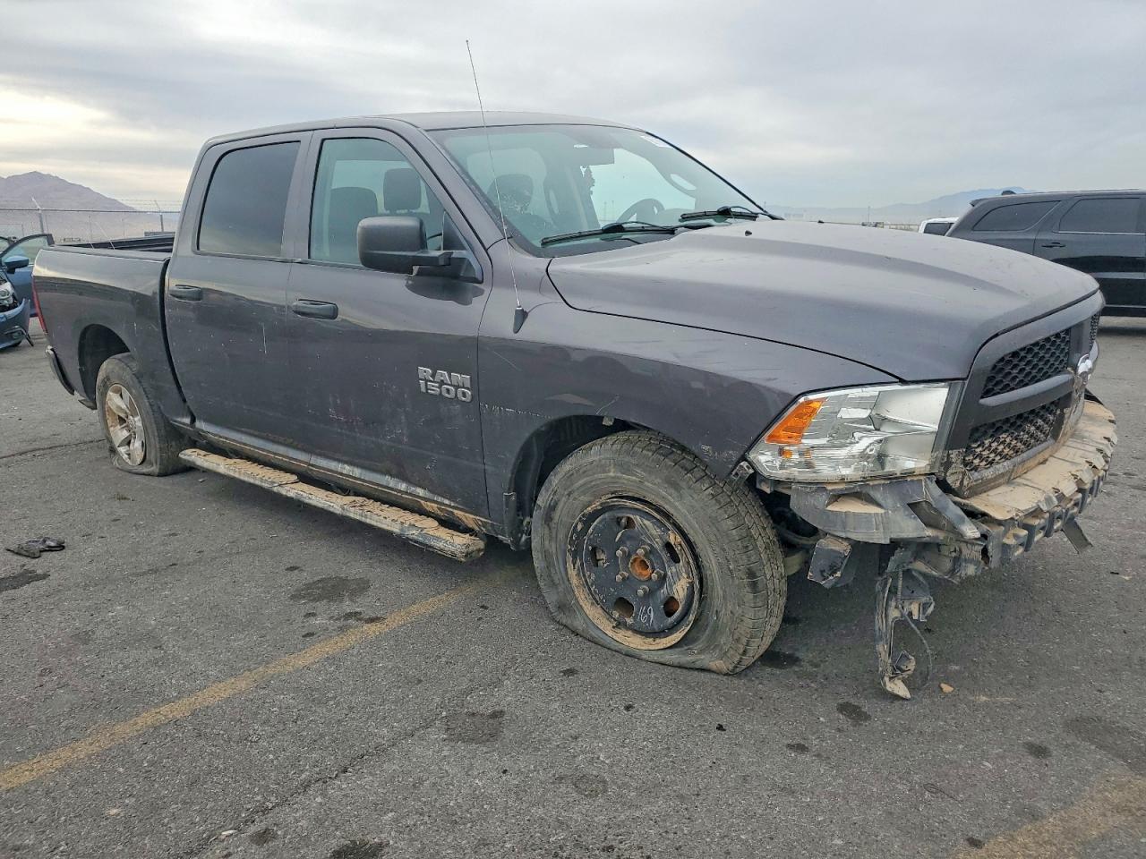 2017 Ram 1500 St - zdjęcie 4