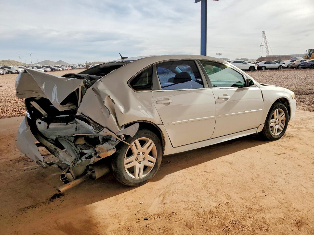 2013 Chevrolet Impala Lt - zdjęcie 3