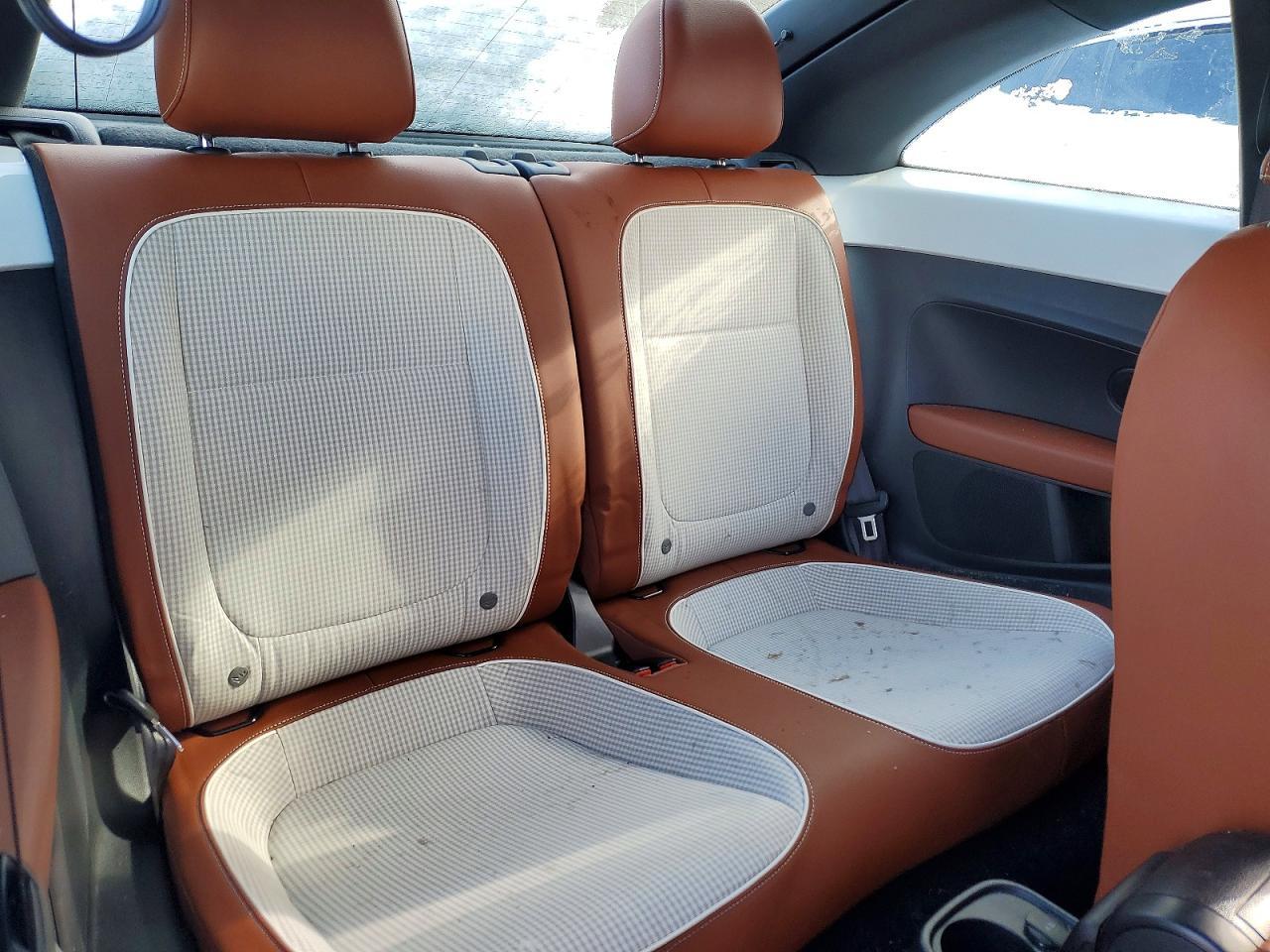 2016 Volkswagen Beetle Se - zdjęcie 10