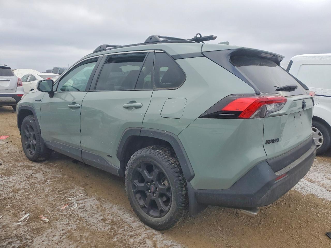2020 Toyota Rav4 Xle - zdjęcie 2