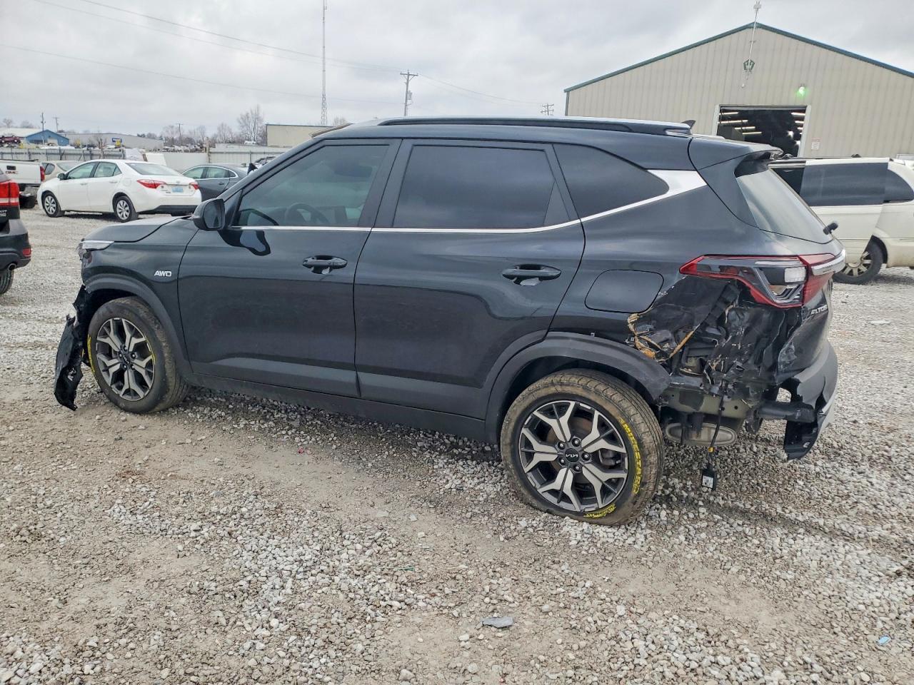 2023 Kia Seltos Ex - zdjęcie 2