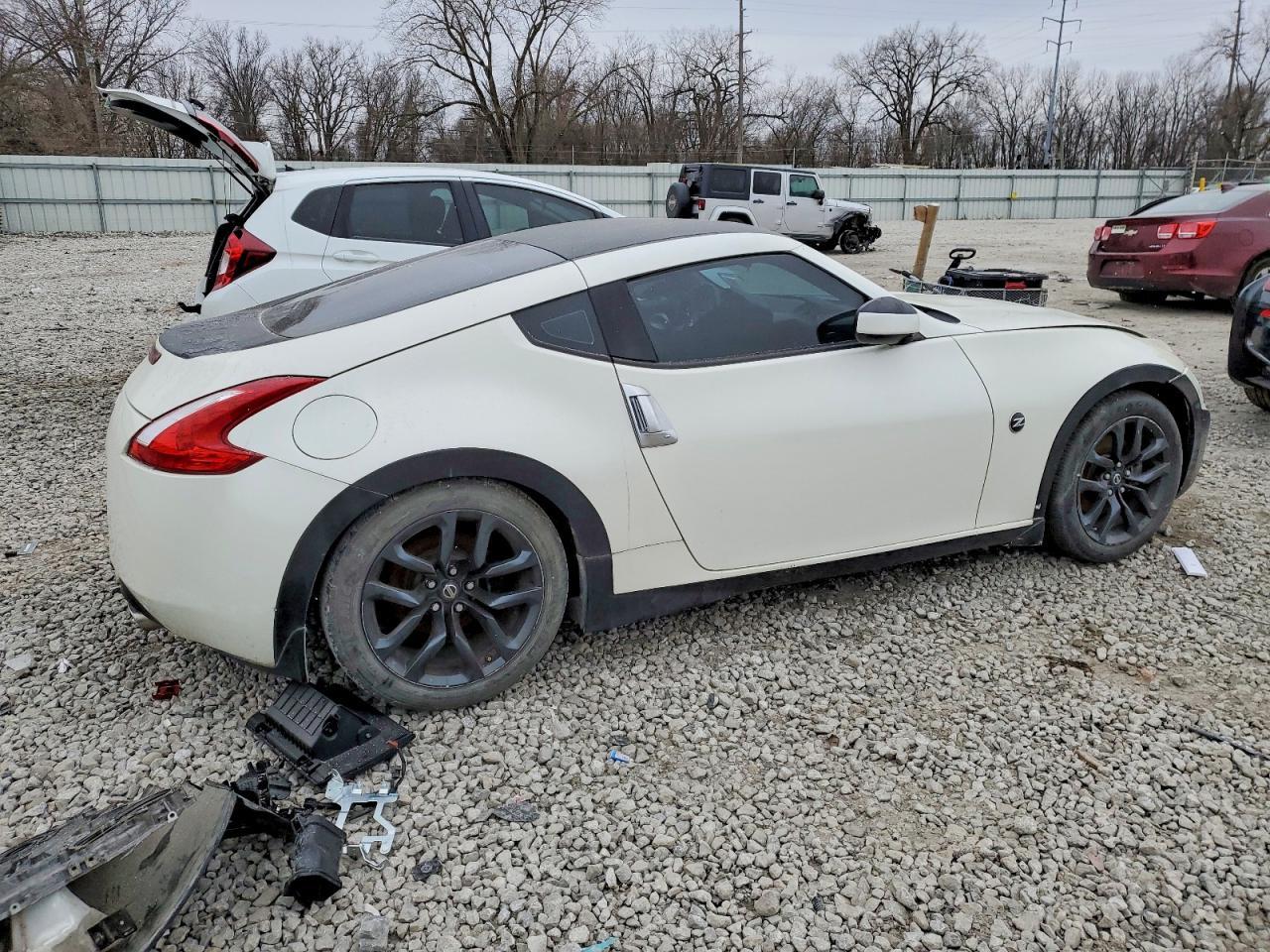 2017 Nissan 370Z Base - zdjęcie 3