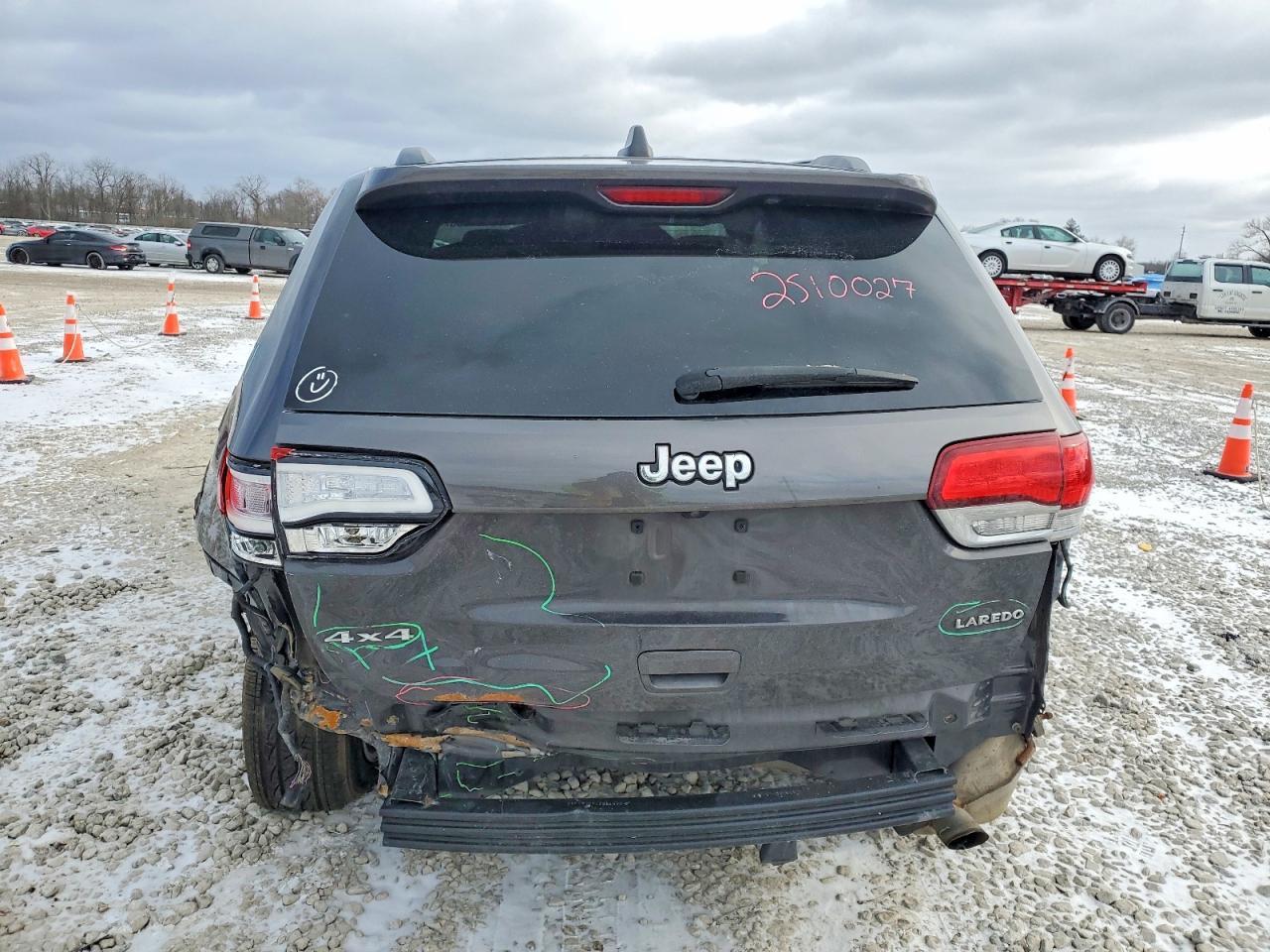 2021 Jeep Grand Cherokee Laredo - zdjęcie 6