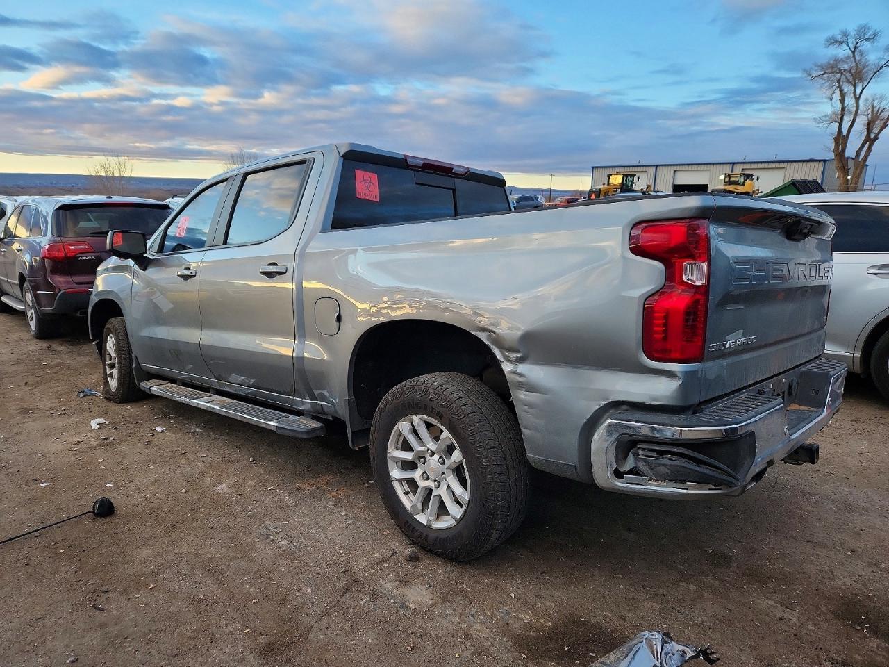 2024 Chevrolet Silverado K1500 Lt - zdjęcie 2