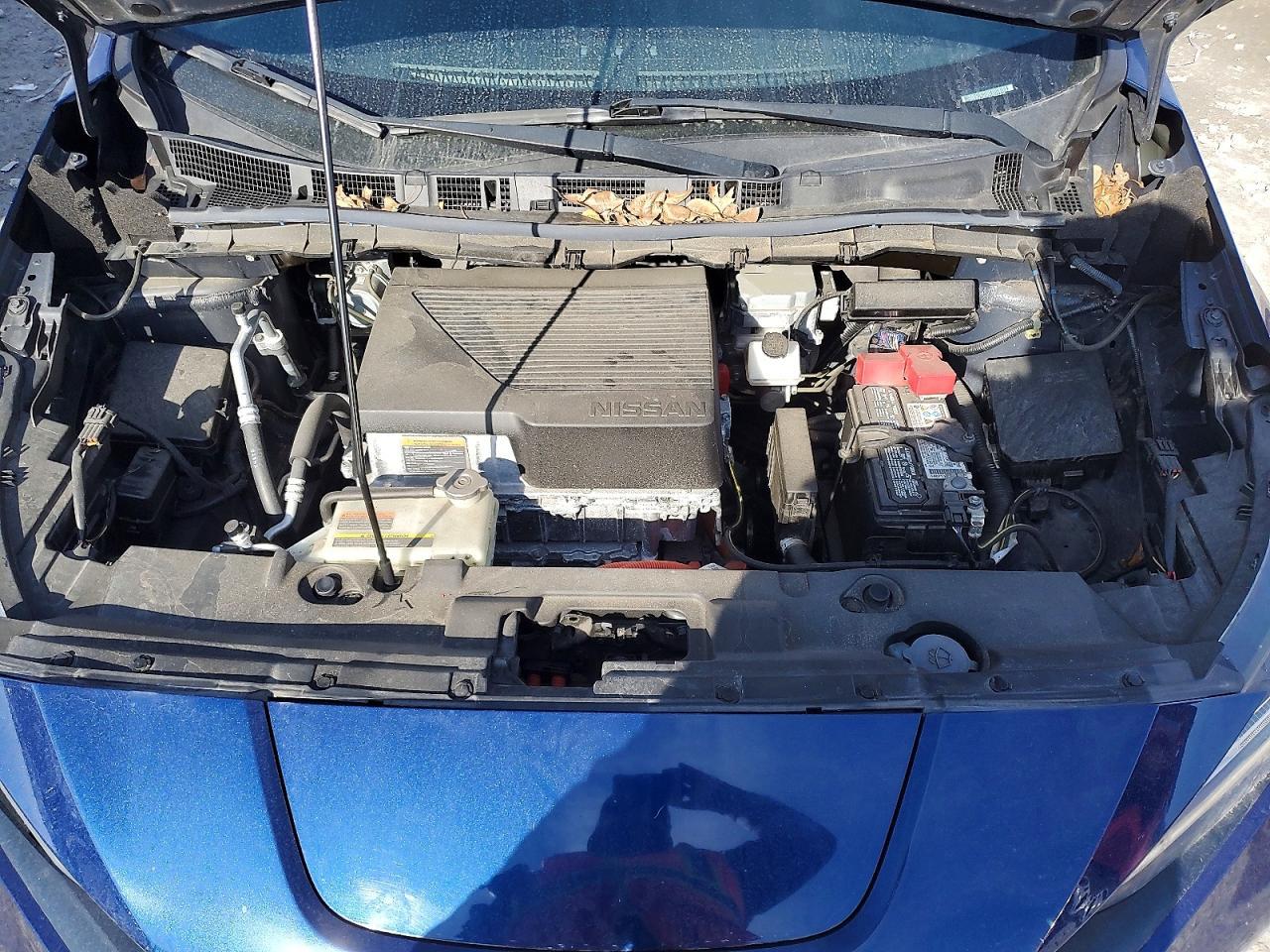 2022 Nissan Leaf S - zdjęcie 11