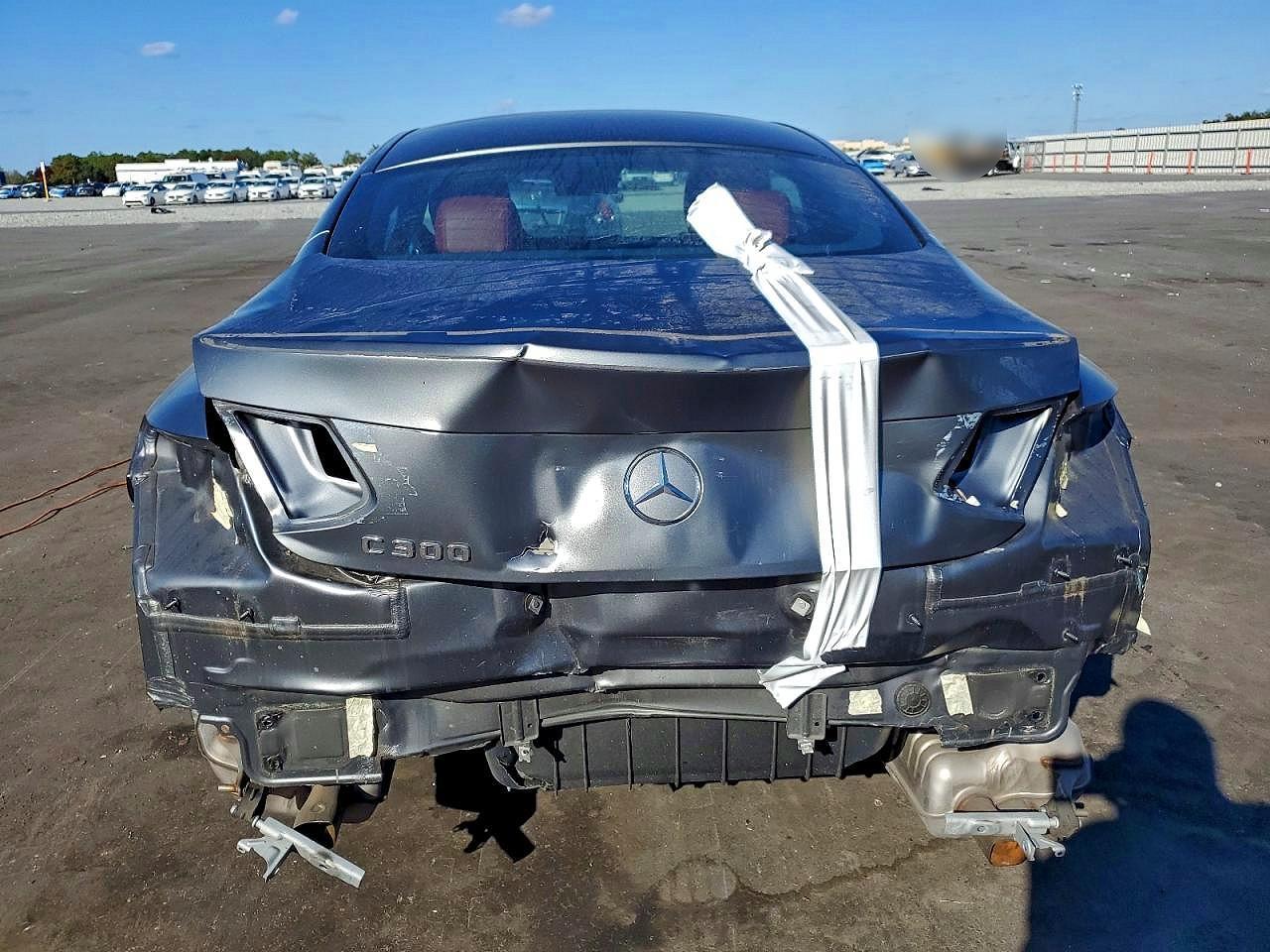 2022 Mercedes-Benz C 300 - zdjęcie 6