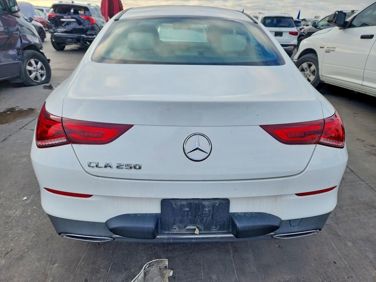 2021 Mercedes-Benz Cla 250 - zdjęcie 6