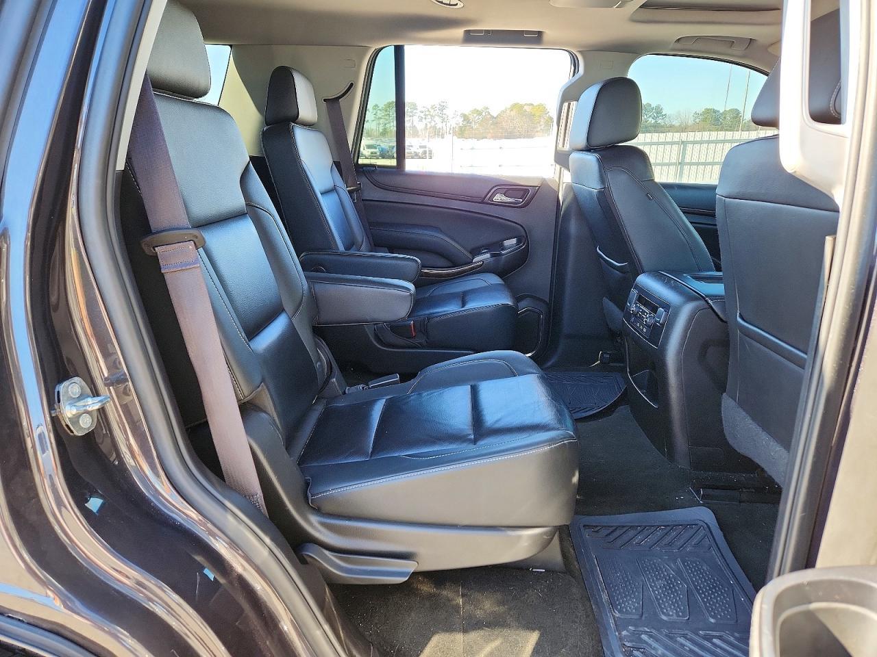 2017 Chevrolet Tahoe K1500 Lt - zdjęcie 11