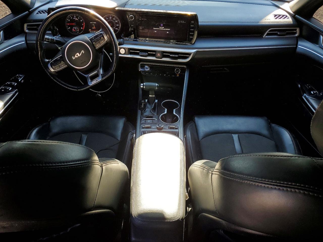 2022 Kia K5 - zdjęcie 8