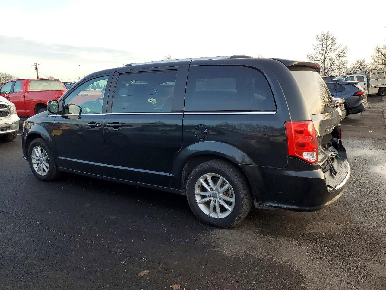 2018 Dodge Grand Caravan Sxt - zdjęcie 2
