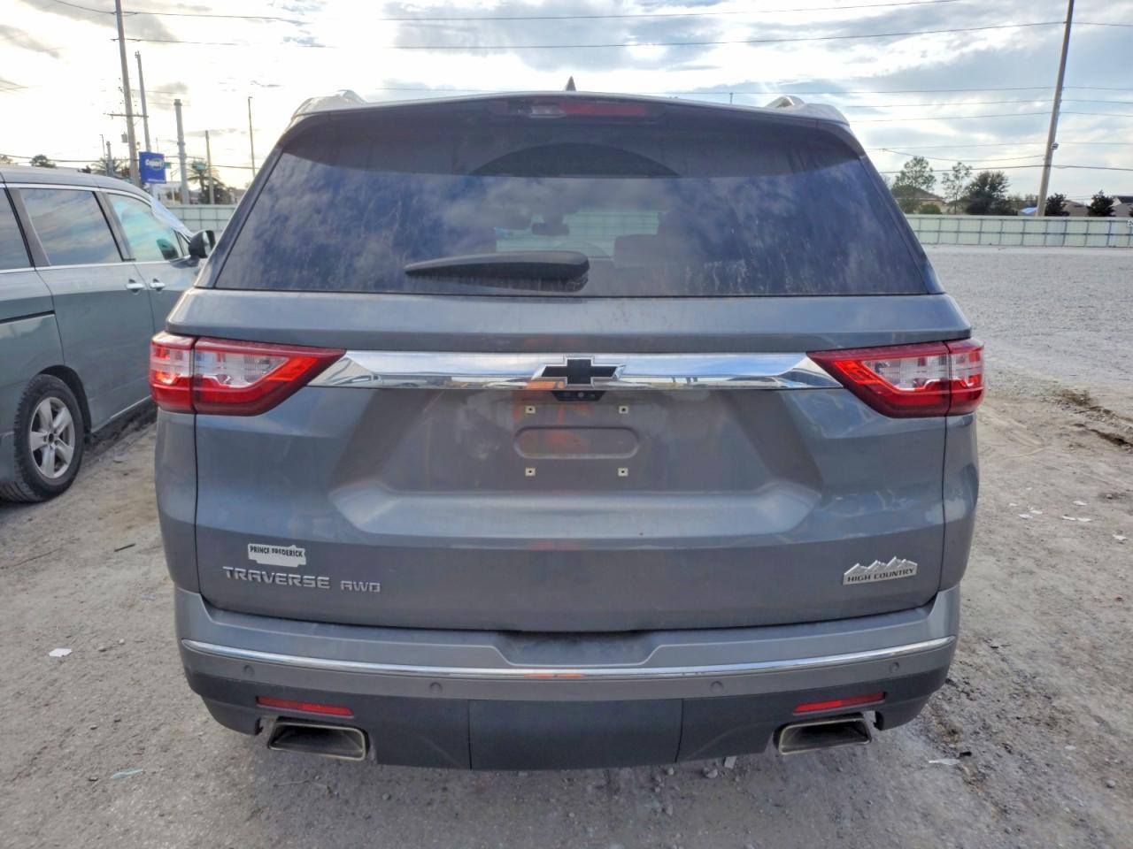 2018 Chevrolet Traverse High Country - zdjęcie 6