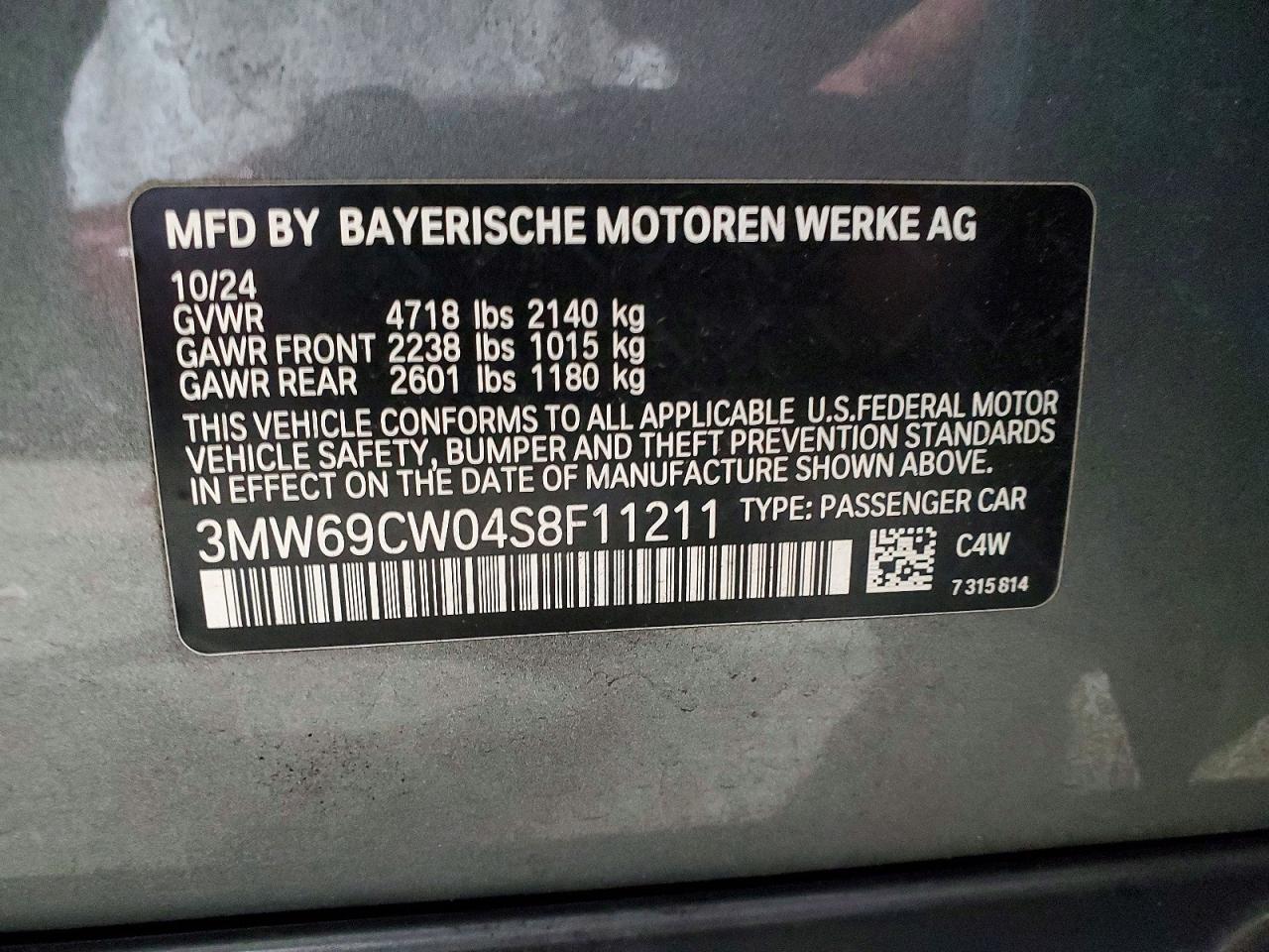 2025 BMW 330I - zdjęcie 12