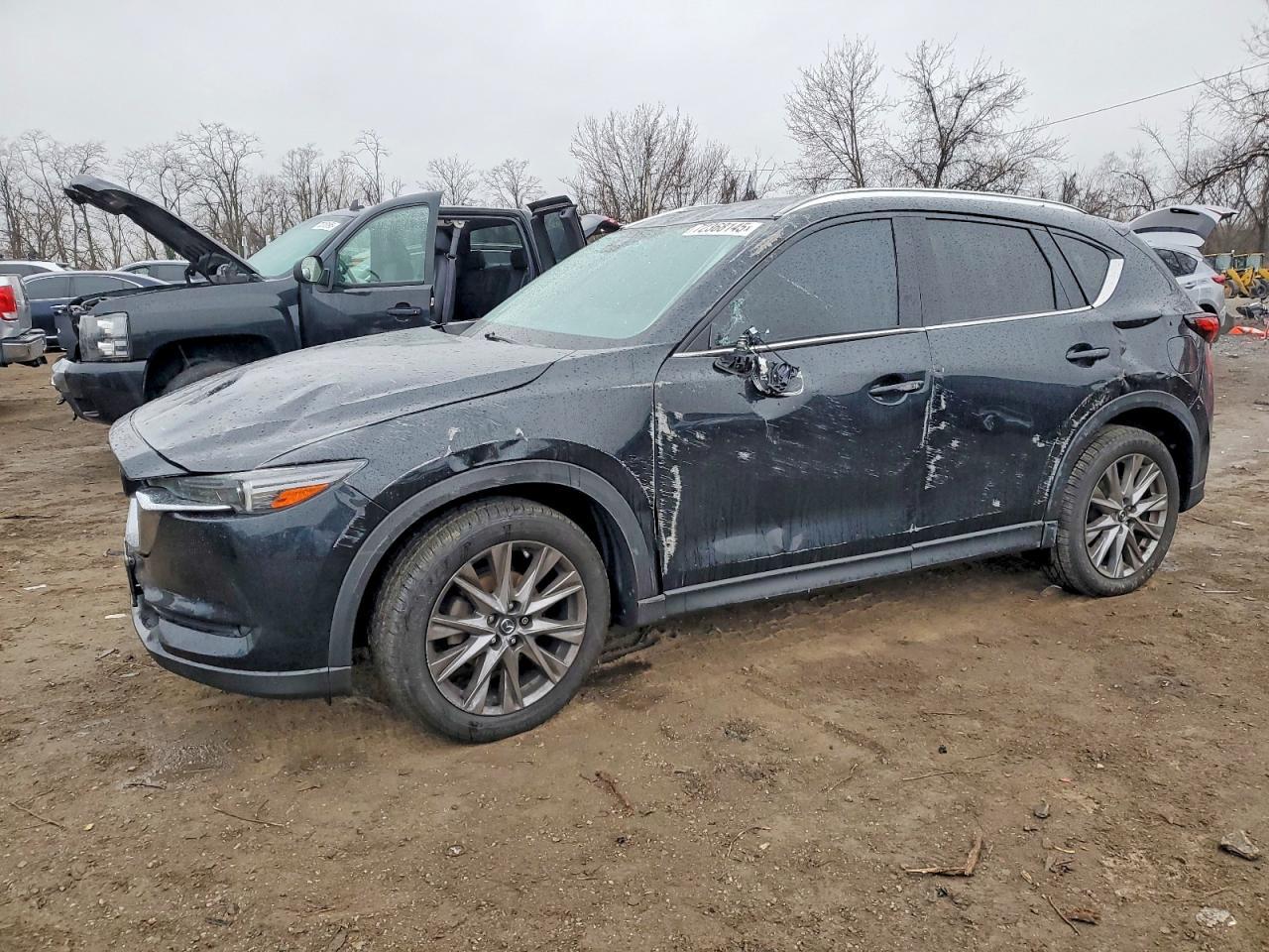2021 Mazda Cx-5 Grand Touring - zdjęcie główne