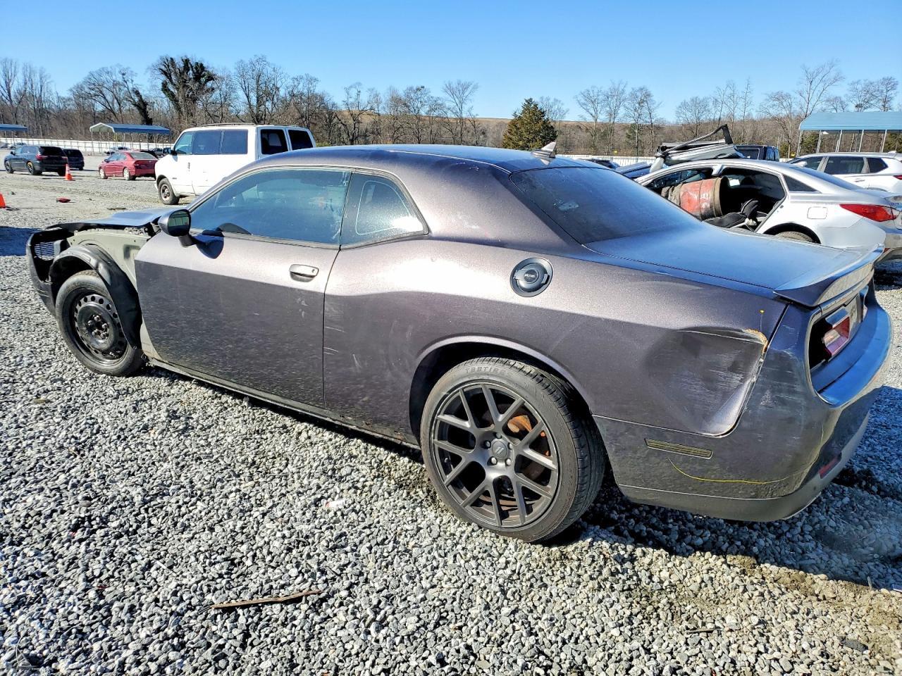 2016 Dodge Challenger Sxt - zdjęcie 2