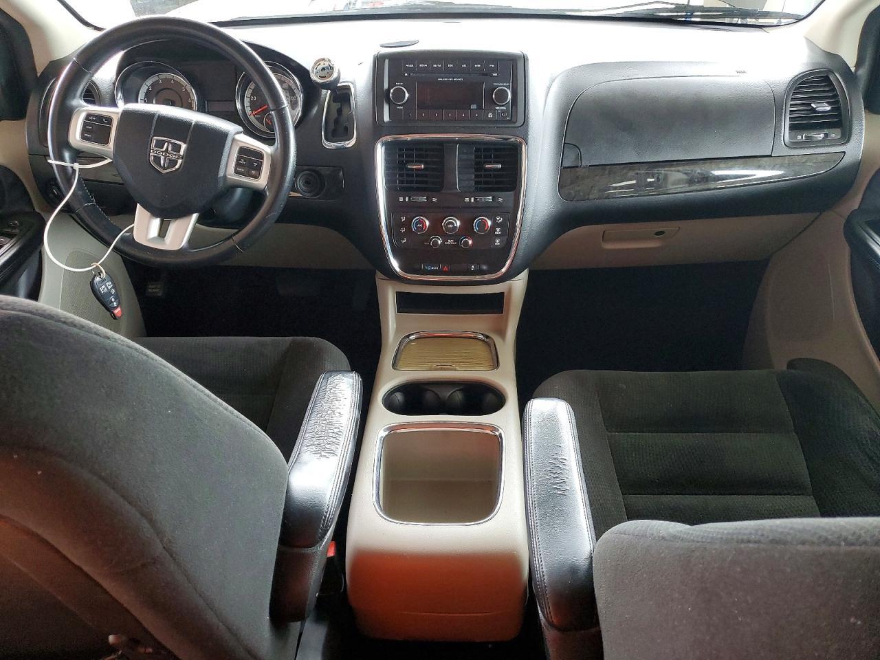 2016 Dodge Grand Caravan Sxt - zdjęcie 8