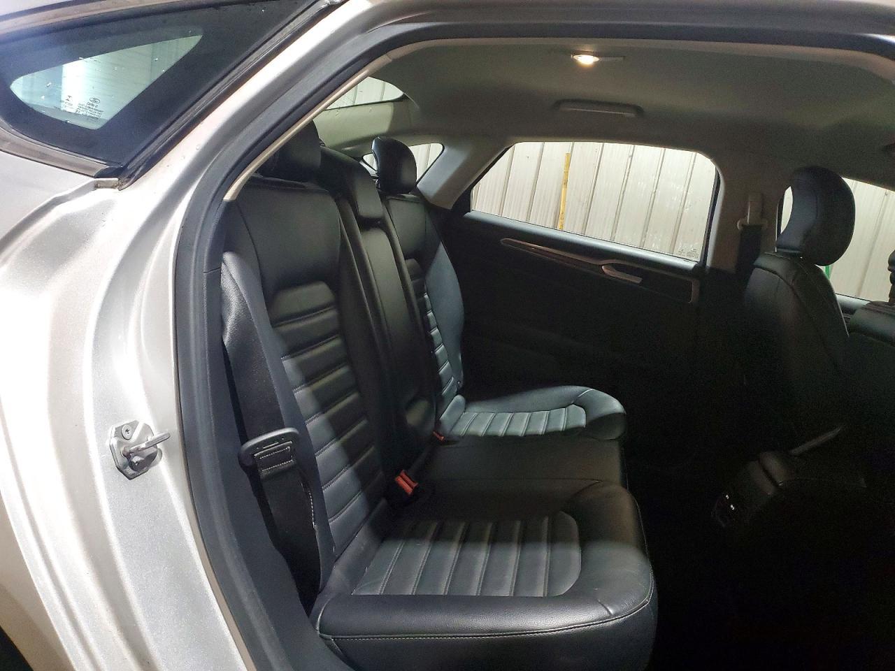 2017 Ford Fusion Se - zdjęcie 10