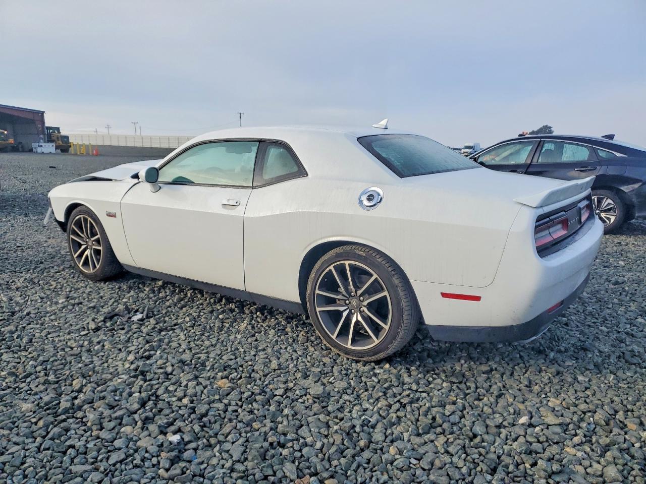 2022 Dodge Challenger R/T - zdjęcie 2