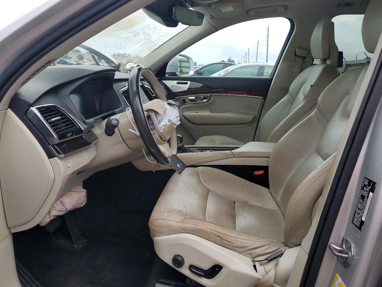 2017 Volvo Xc90 T6 - zdjęcie 7