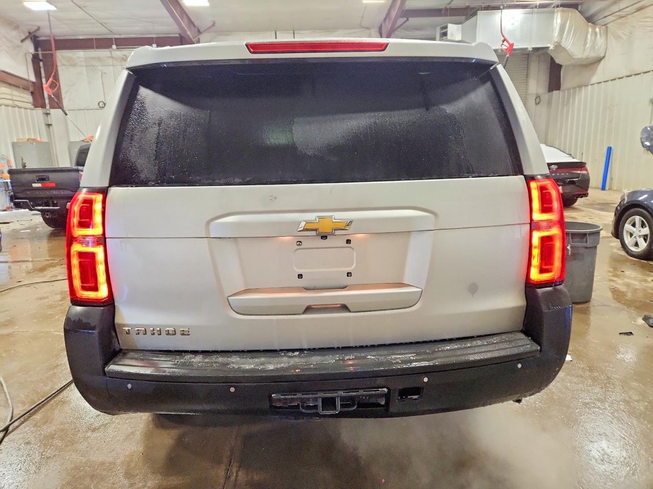 2016 Chevrolet Tahoe K1500 Lt - zdjęcie 6