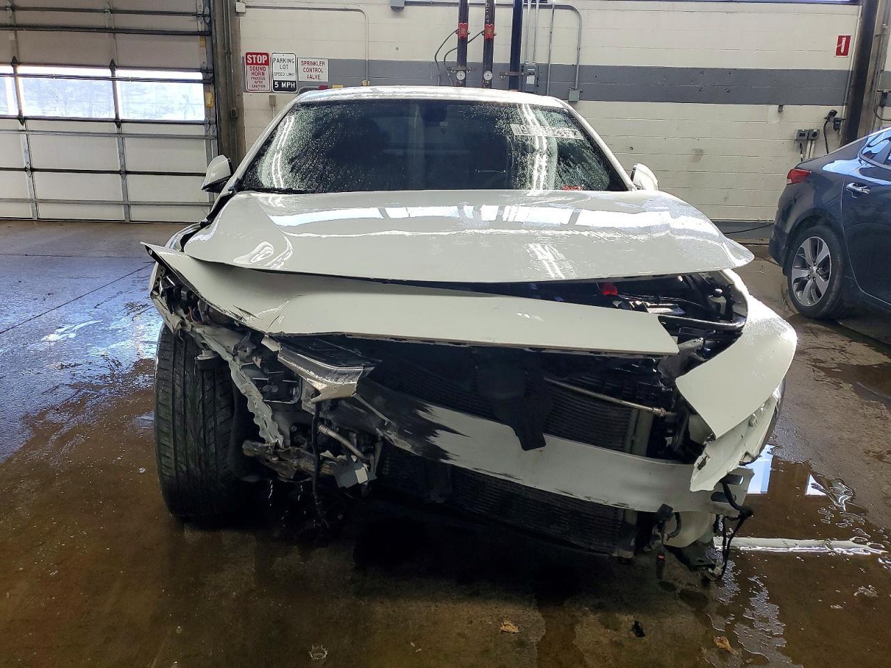 2022 Chevrolet Malibu Lt - zdjęcie 5