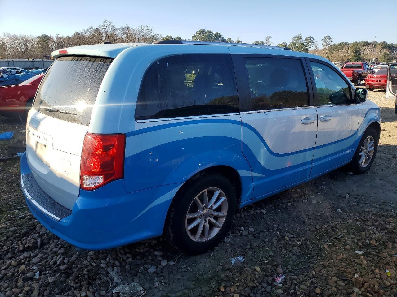 2019 Dodge Grand Caravan Sxt - zdjęcie 3