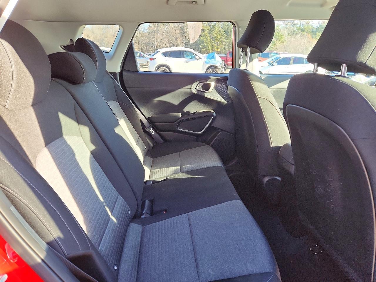 2021 Kia Soul Lx - zdjęcie 11