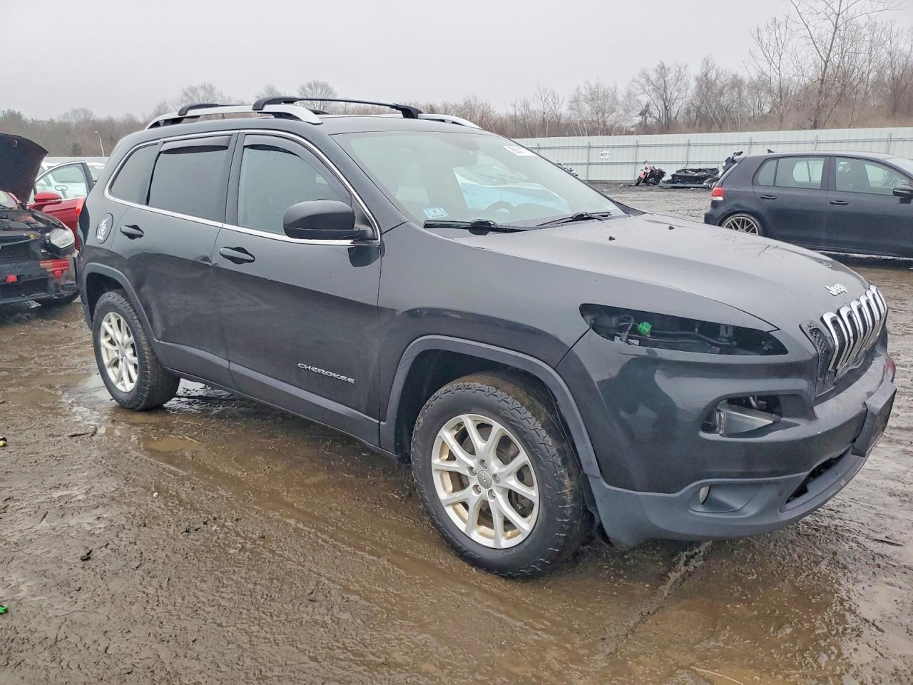 2016 Jeep Cherokee Latitude - zdjęcie 4