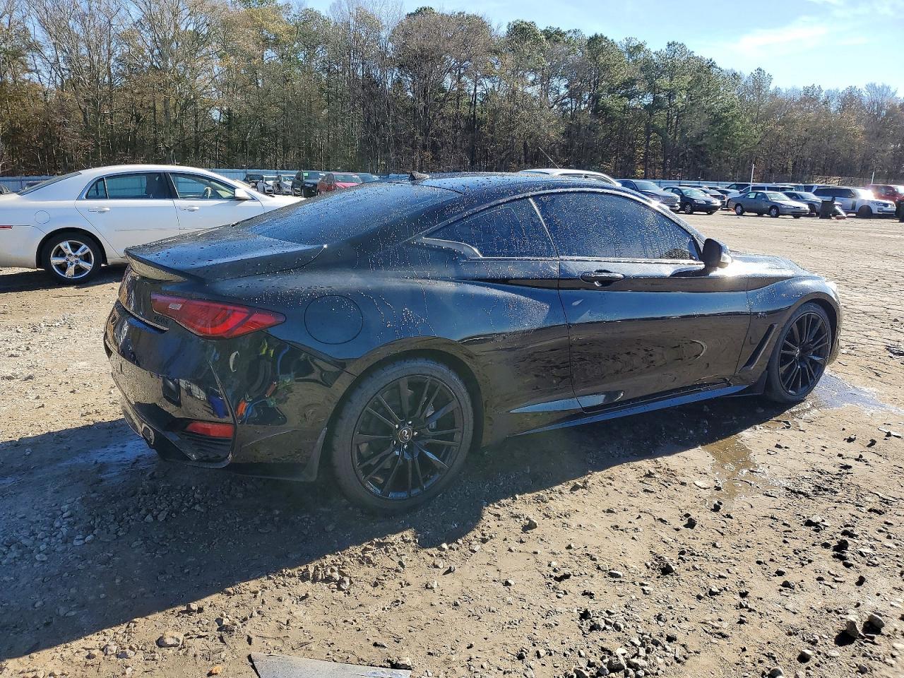 2018 Infiniti Q60 Luxe 300 - zdjęcie 3