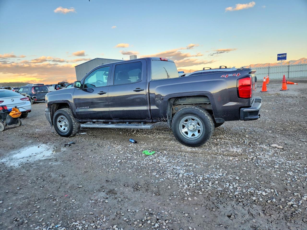 2015 Chevrolet Silverado K1500 - zdjęcie 2