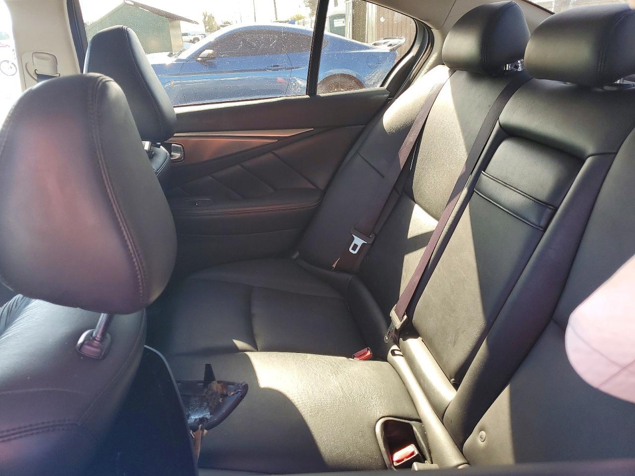 2017 Infiniti Q50 Premium - zdjęcie 10