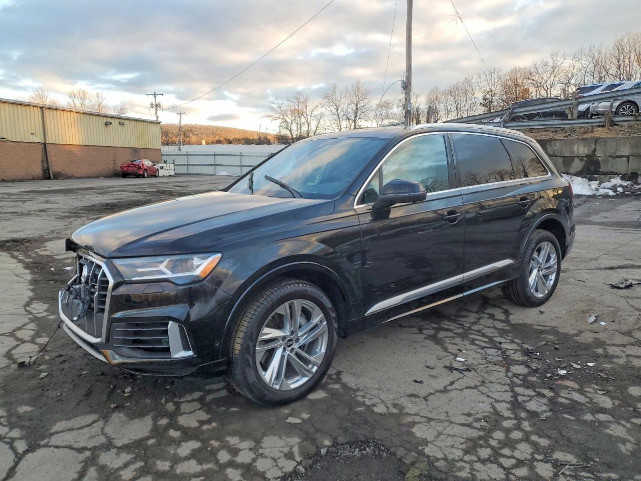2022 Audi Q7 Premium Plus - zdjęcie główne