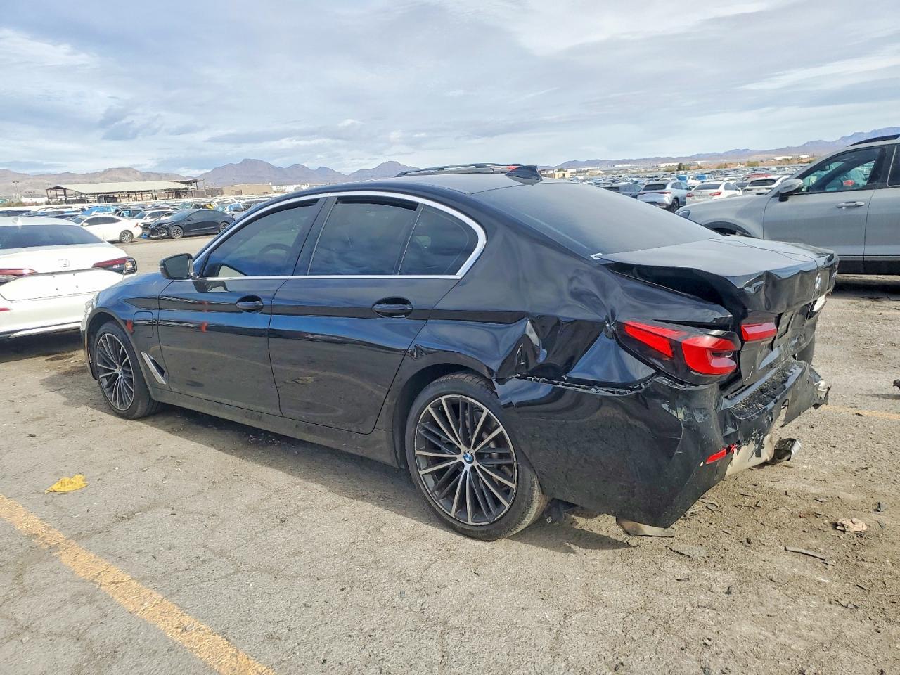 BMW Seria 5 - zdjęcie 2