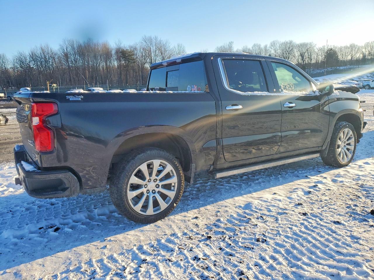 2019 Chevrolet Silverado K1500 High Country - zdjęcie 3